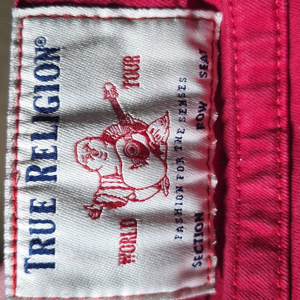 Men's True Religion Ricky Red Denim Shorts - Picture 10 of 11